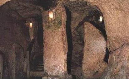 马耳他的哈萨夫列地?Hypogeum of Hal Saflieni)